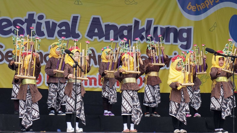 Jogja Bay Gelar Festival Angklung Senandung Anak Negeri