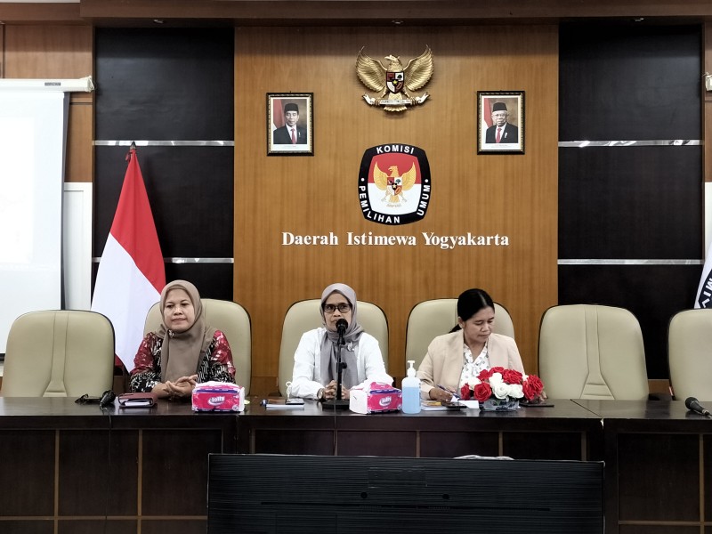 KPU DIY Gelar Kegiatan 'KPU Goes To Pesantren' & 'KPU Goes To Campus'