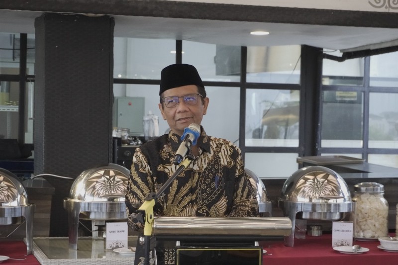 Hubungan Baik Sesama Penting Agar Tidak Menjadi Manusia Bangkrut